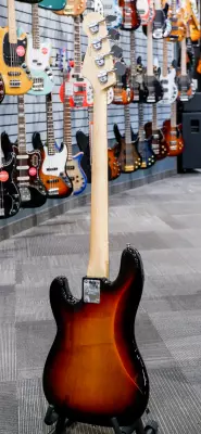 Store Special Product - Fender - American Performer Precision Bass, Rosewood Fingerboard - 3 Tone Sunburst